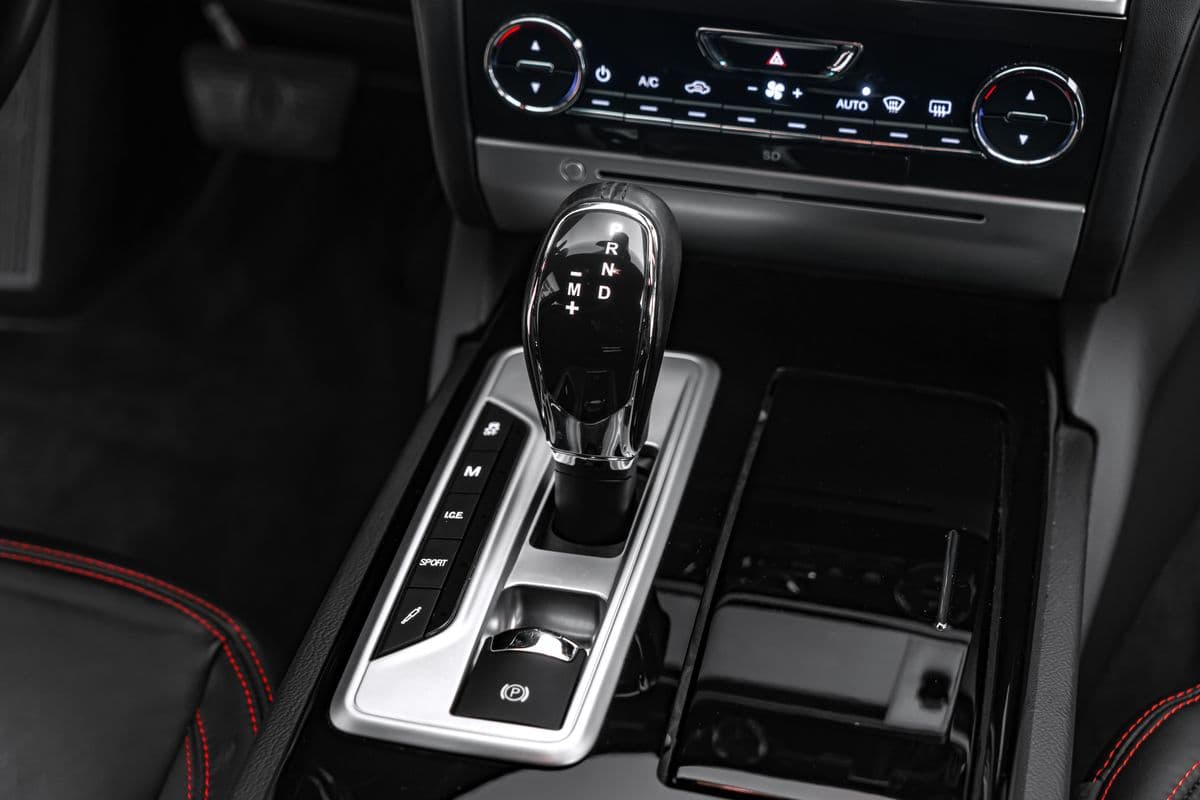 2017 Maserati QUATTROPORTE - 33