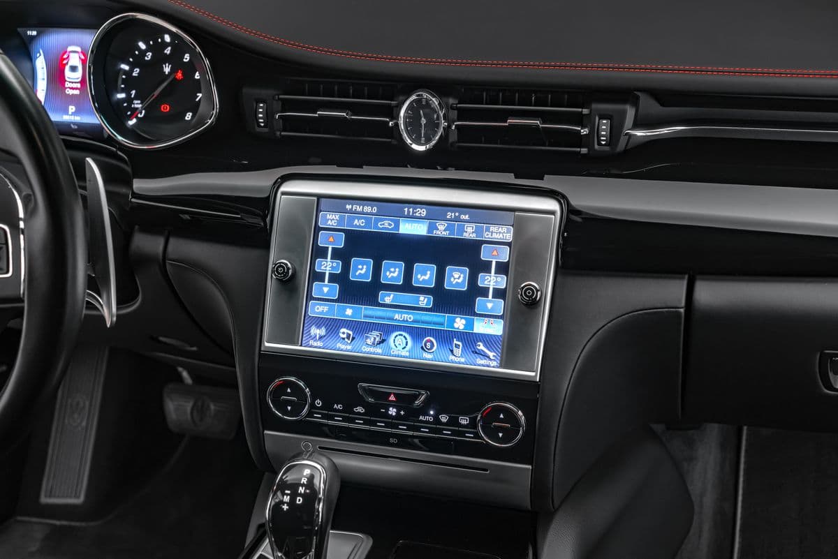 2017 Maserati QUATTROPORTE - 35