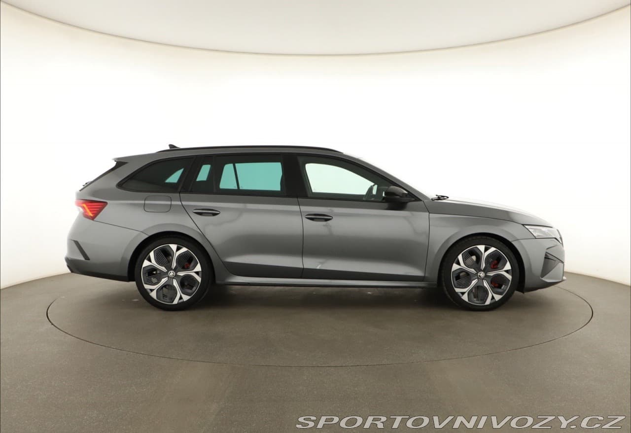 2025 Škoda OCTAVIA - 11