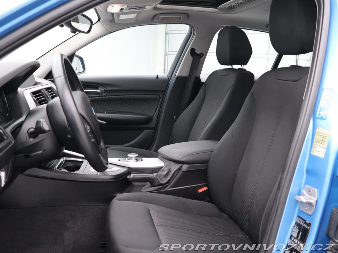 2018 BMW 1-SERIES - 10