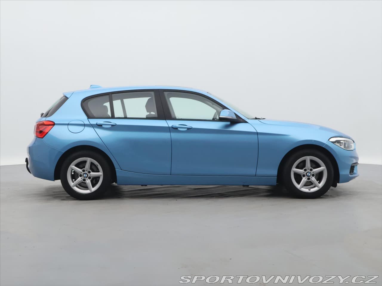 2018 BMW 1-SERIES - 8
