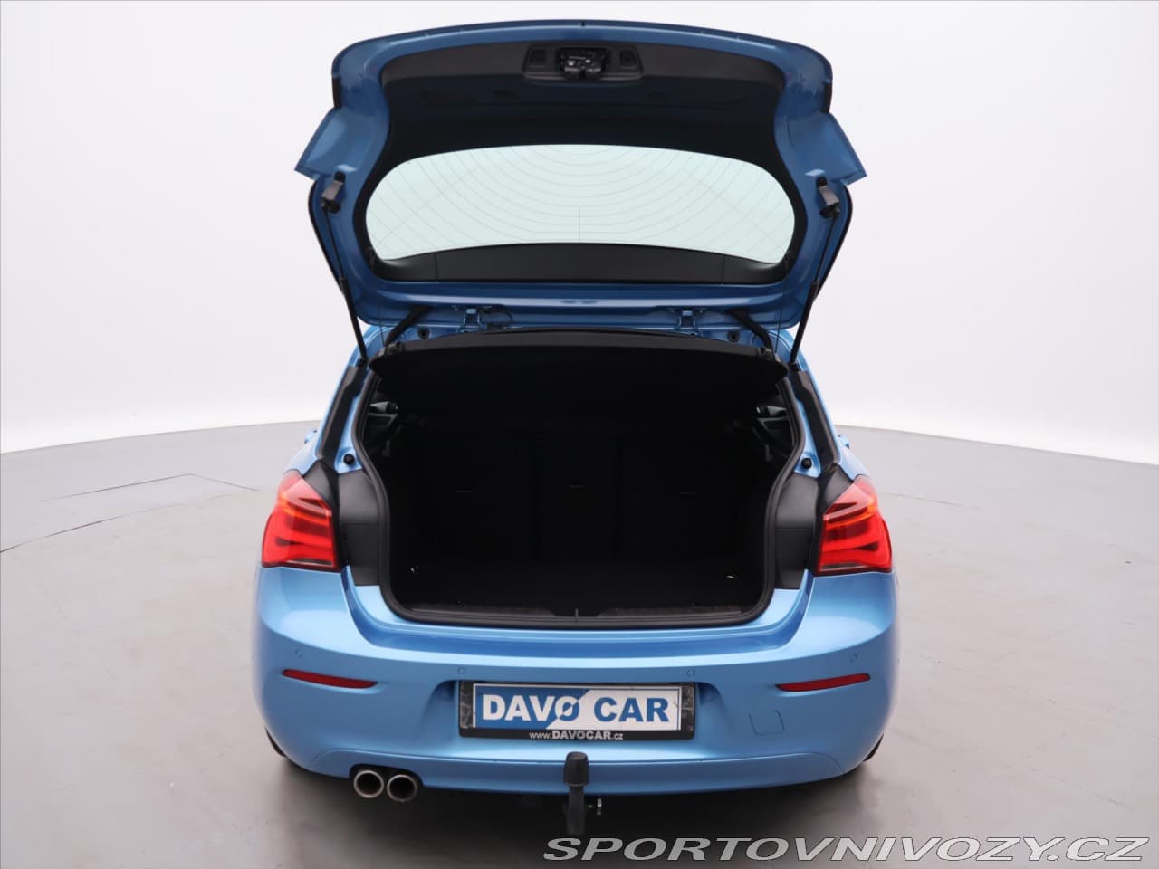2018 BMW 1-SERIES - 9