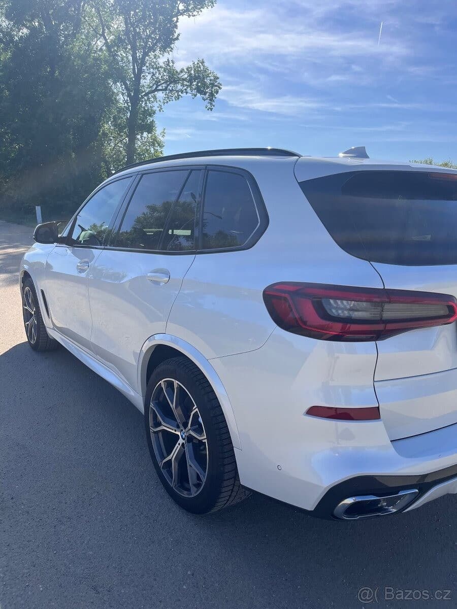 2020 BMW X5 - 19