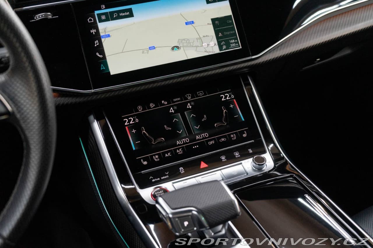 2022 Audi RS Q8 - 13