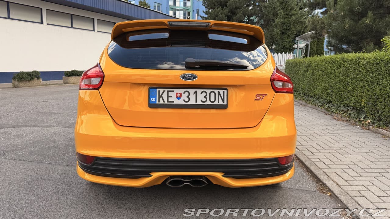 2016 Ford FOCUS - 20
