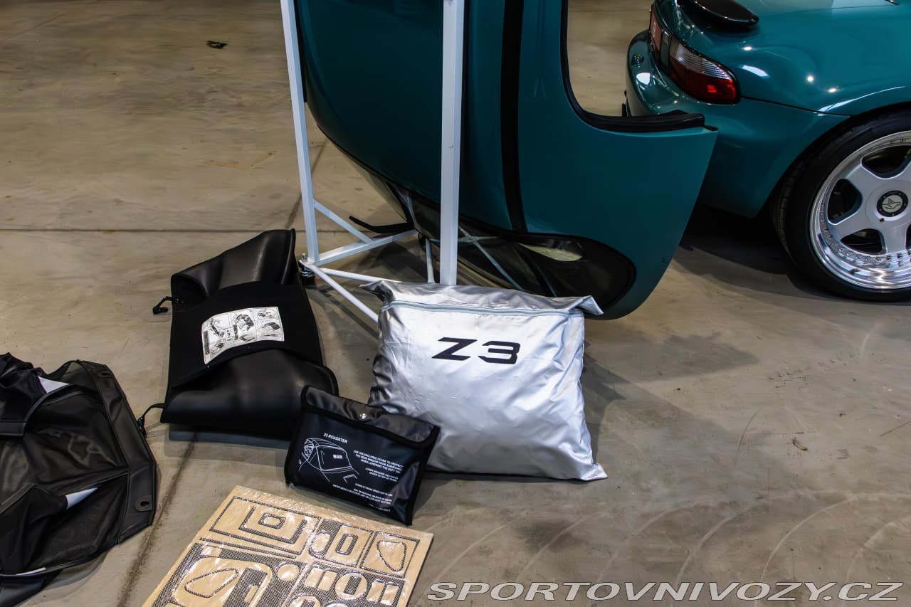 1998 BMW Z3 - 13