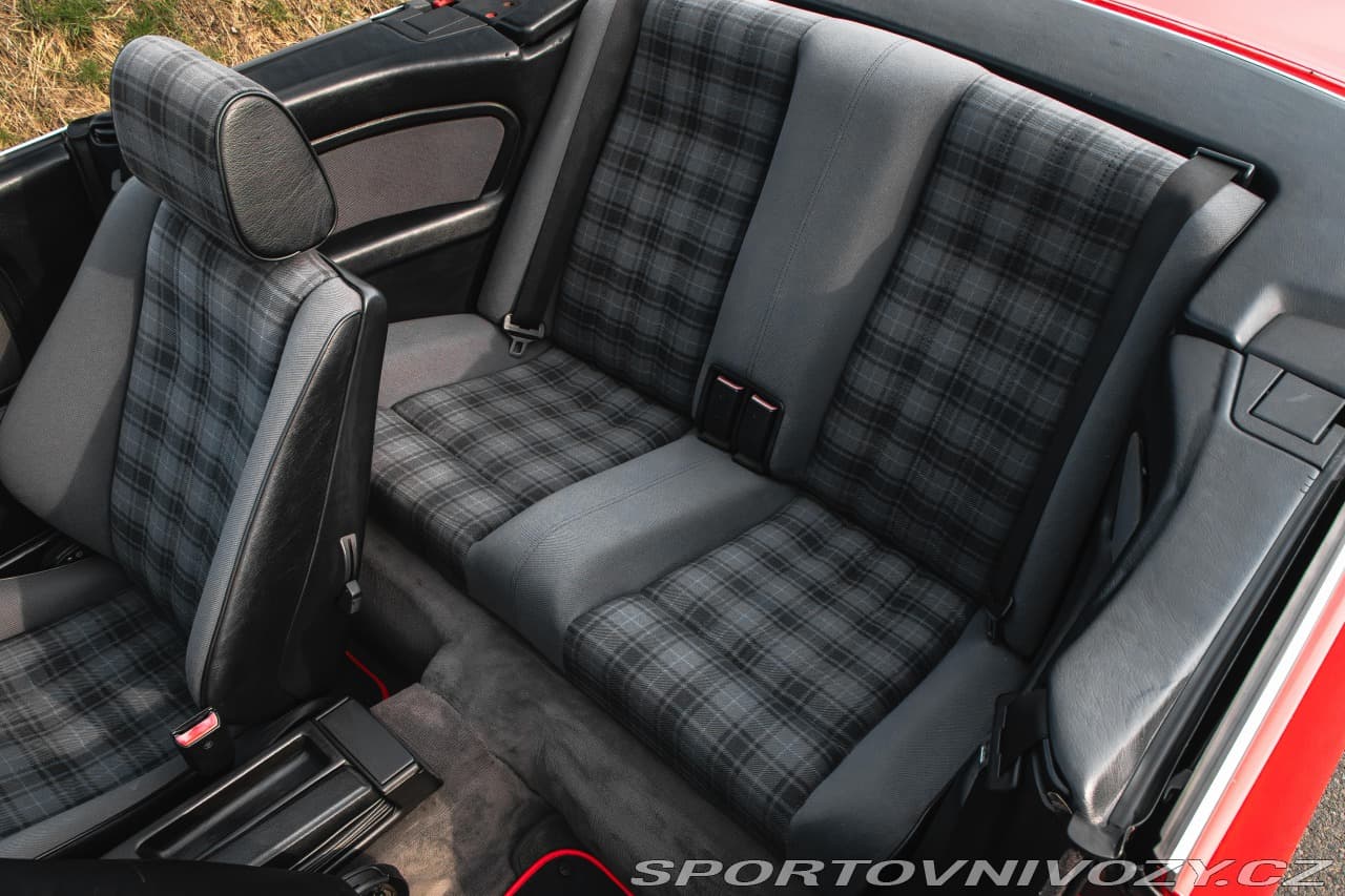 1991 BMW 3-SERIES - 12