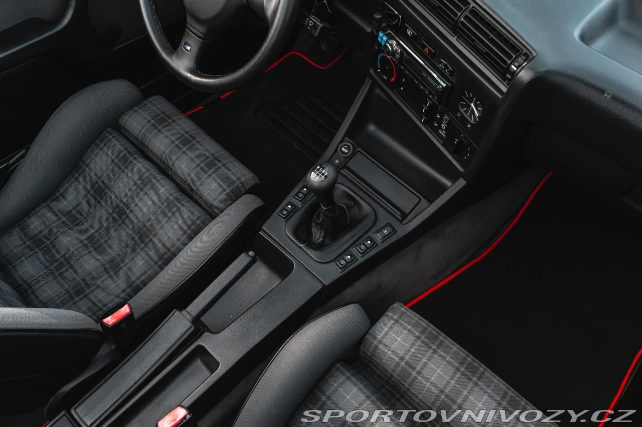 1991 BMW 3-SERIES - 15