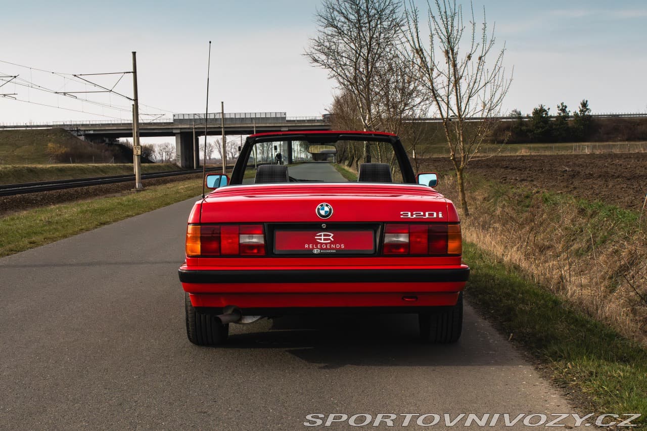 1991 BMW 3-SERIES - 2