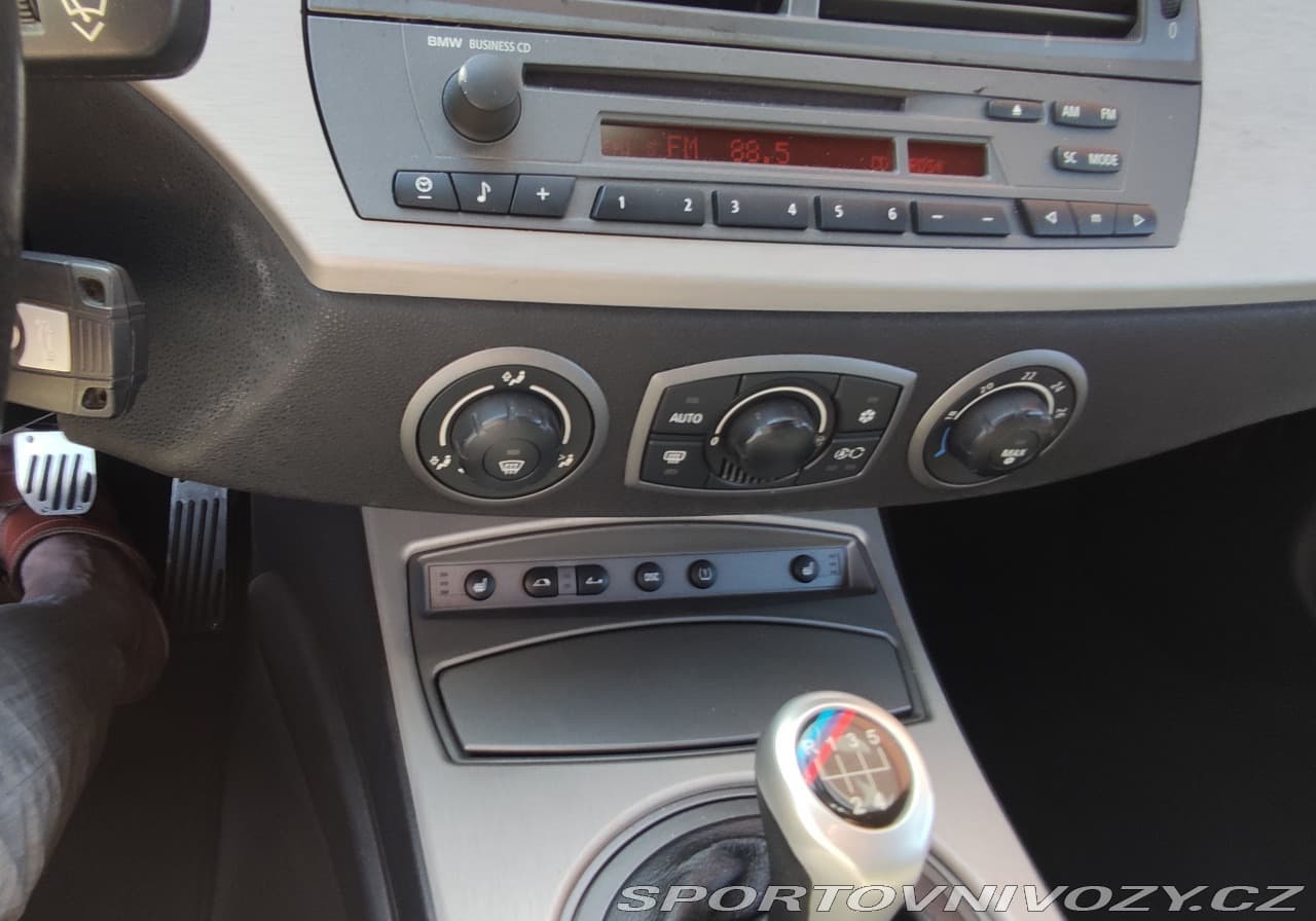 2004 BMW Z4 - 11