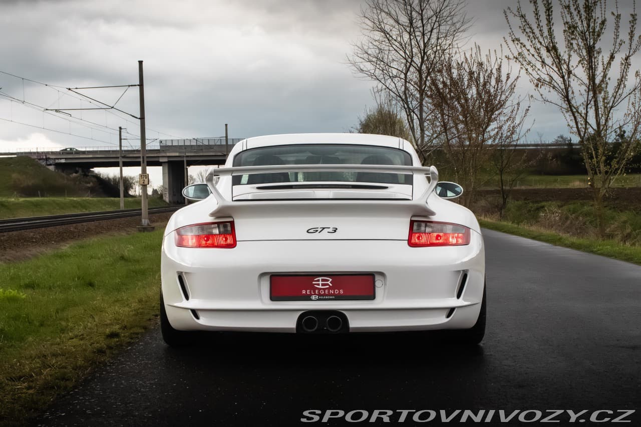 2006 Porsche 911 - 15