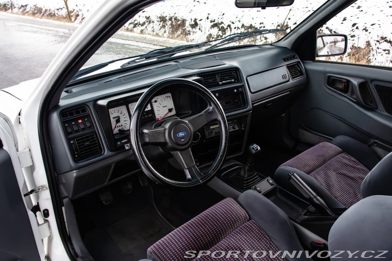 1986 Ford SIERRA - 27
