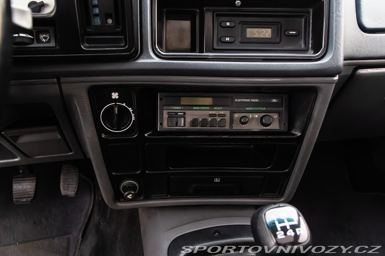 1986 Ford SIERRA - 31