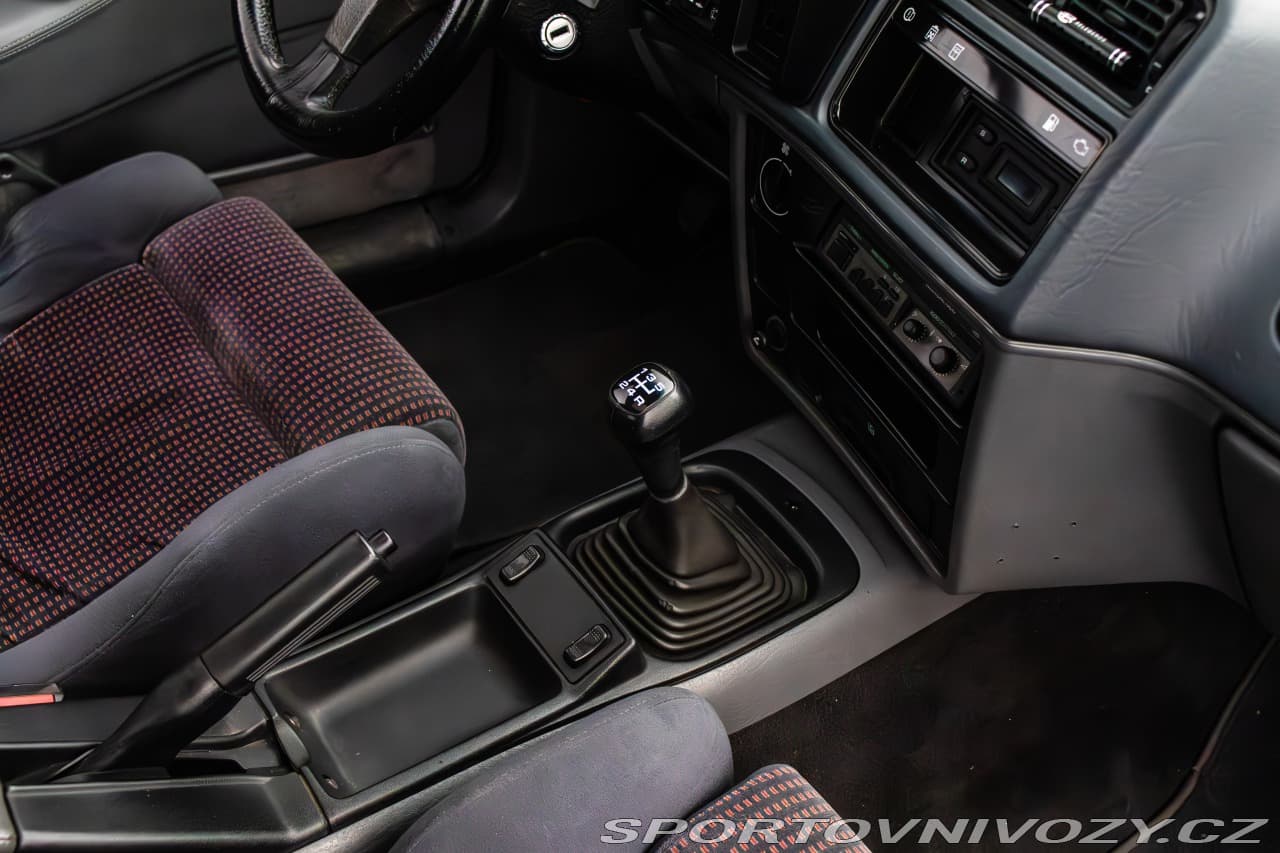 1986 Ford SIERRA - 39
