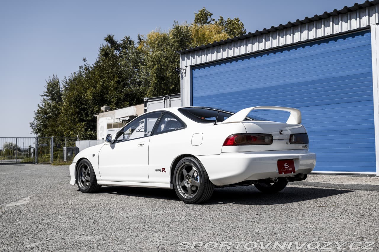 1996 Honda INTEGRA - 10