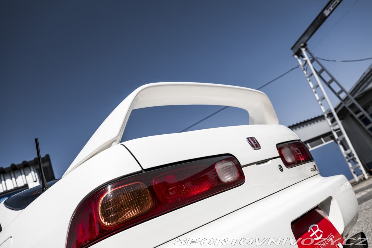 1996 Honda INTEGRA - 13