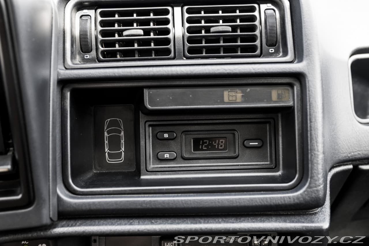 1991 Ford SIERRA - 9
