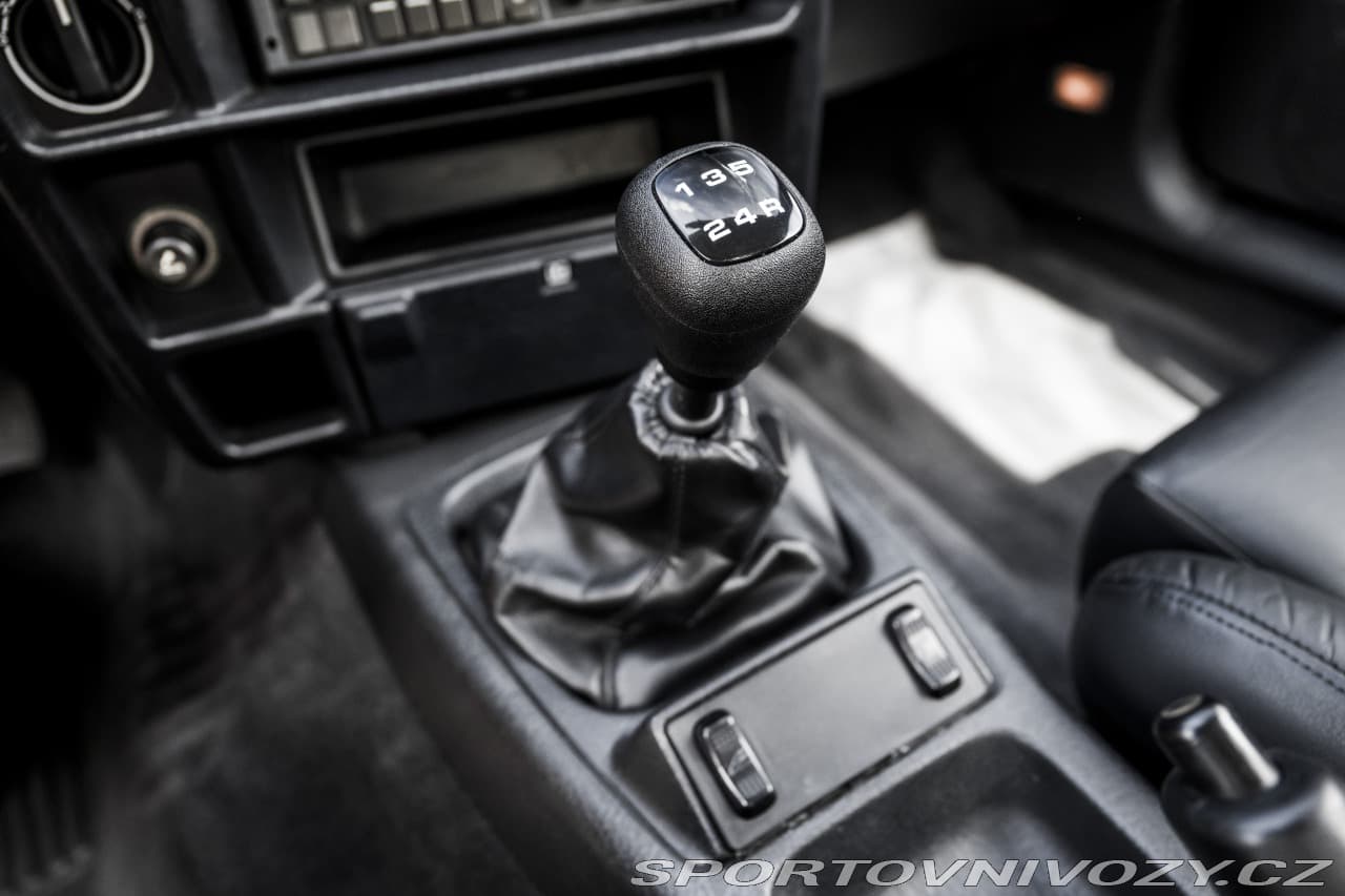 1991 Ford SIERRA - 11