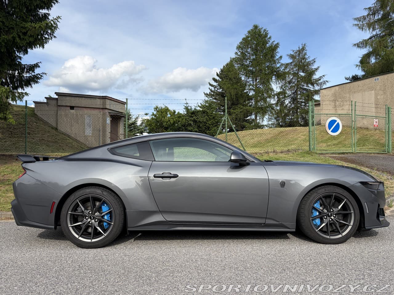 2025 Ford MUSTANG - 19