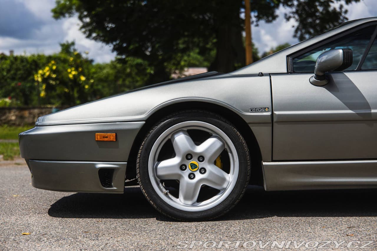 1991 Lotus ESPRIT - 49