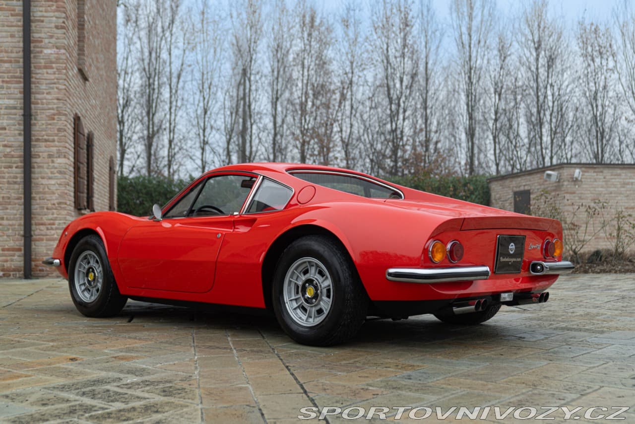 1971 Ferrari DINO - 22