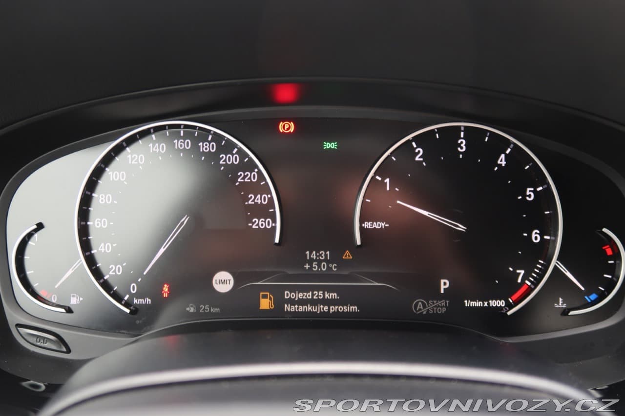 2019 BMW 5-SERIES - 11
