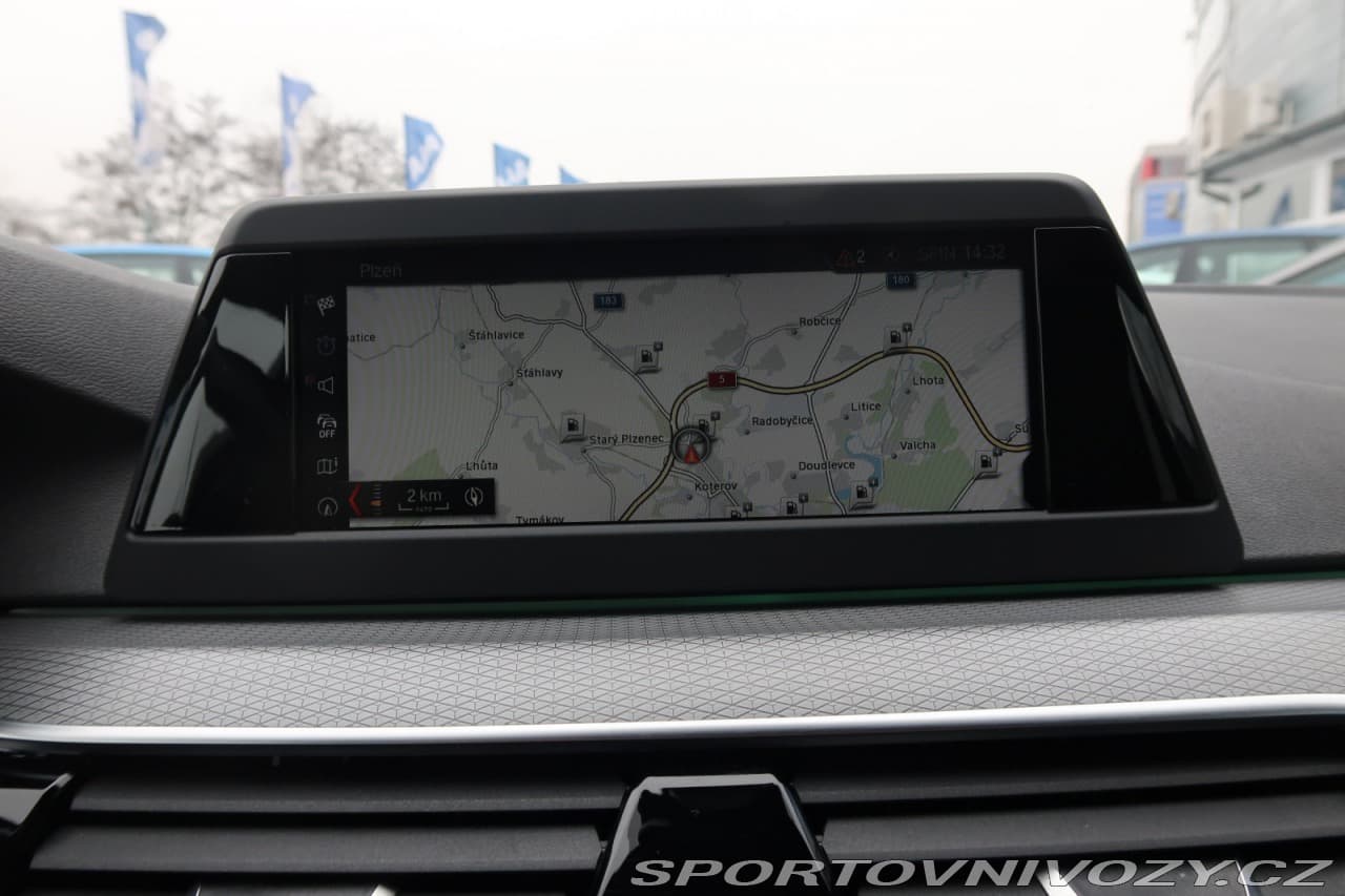 2019 BMW 5-SERIES - 20