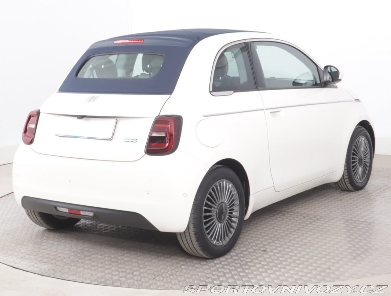 2022 Fiat 500 - 17