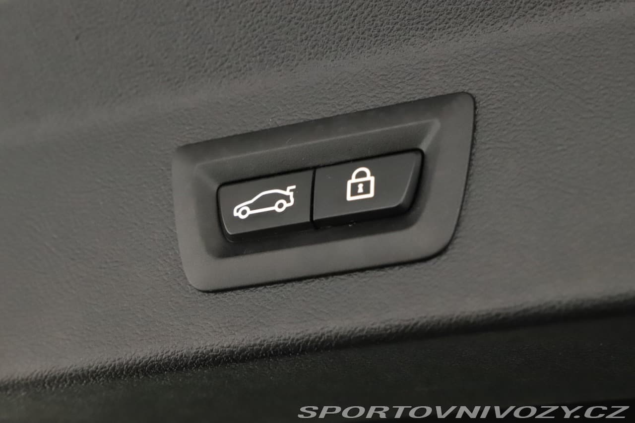 2021 BMW X3 - 16