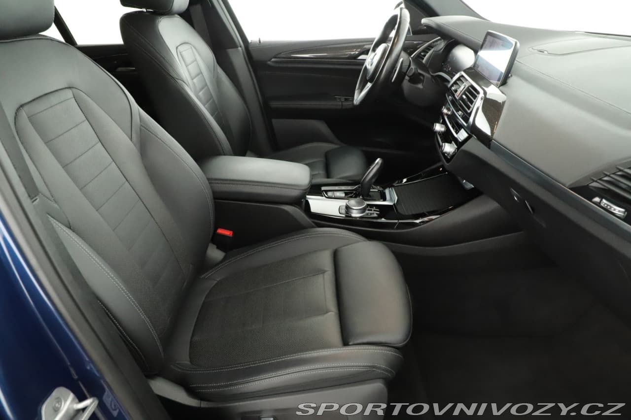 2021 BMW X3 - 10