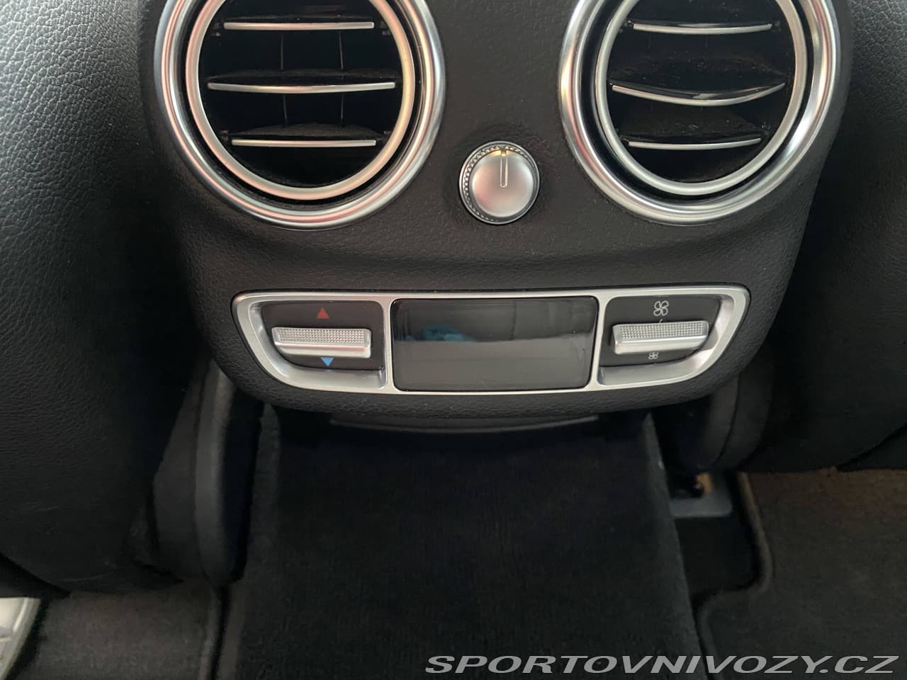 2015 Mercedes-Benz C-CLASS - 18
