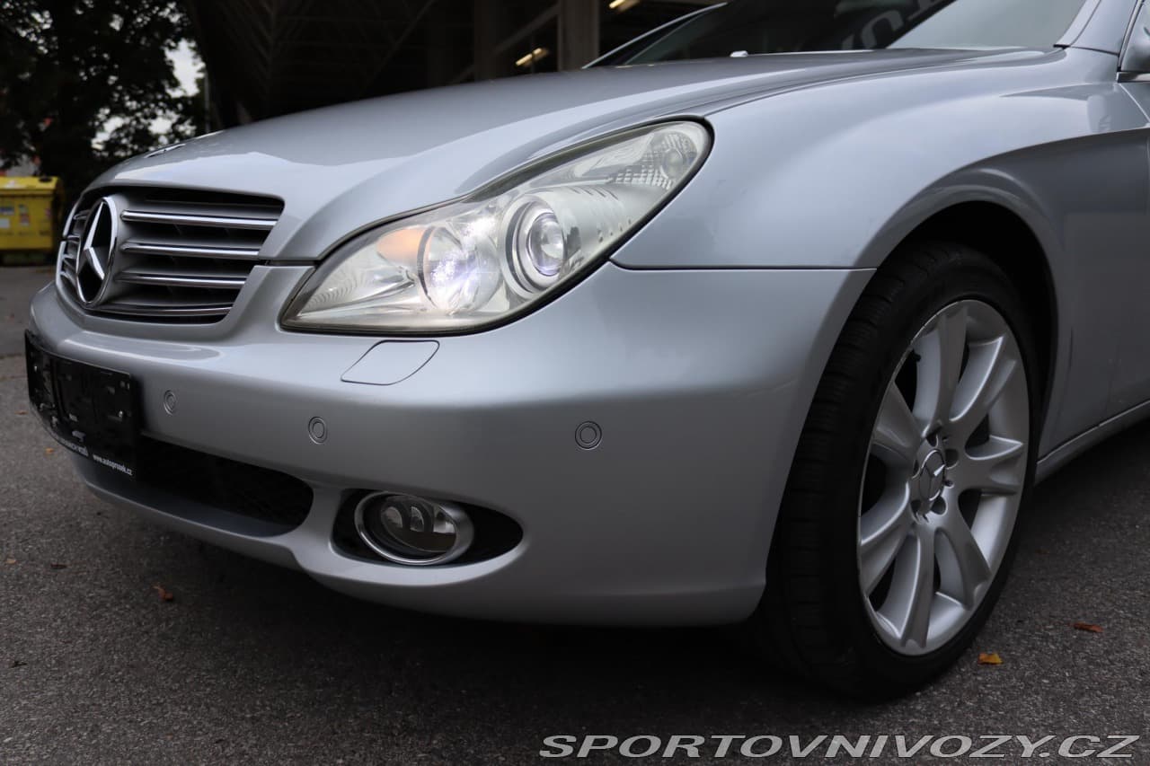 2005 Mercedes-Benz CLS - 5
