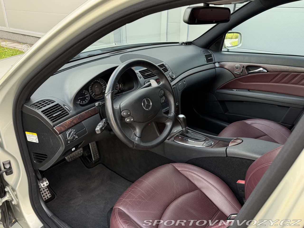 2009 Mercedes-Benz E-CLASS - 15