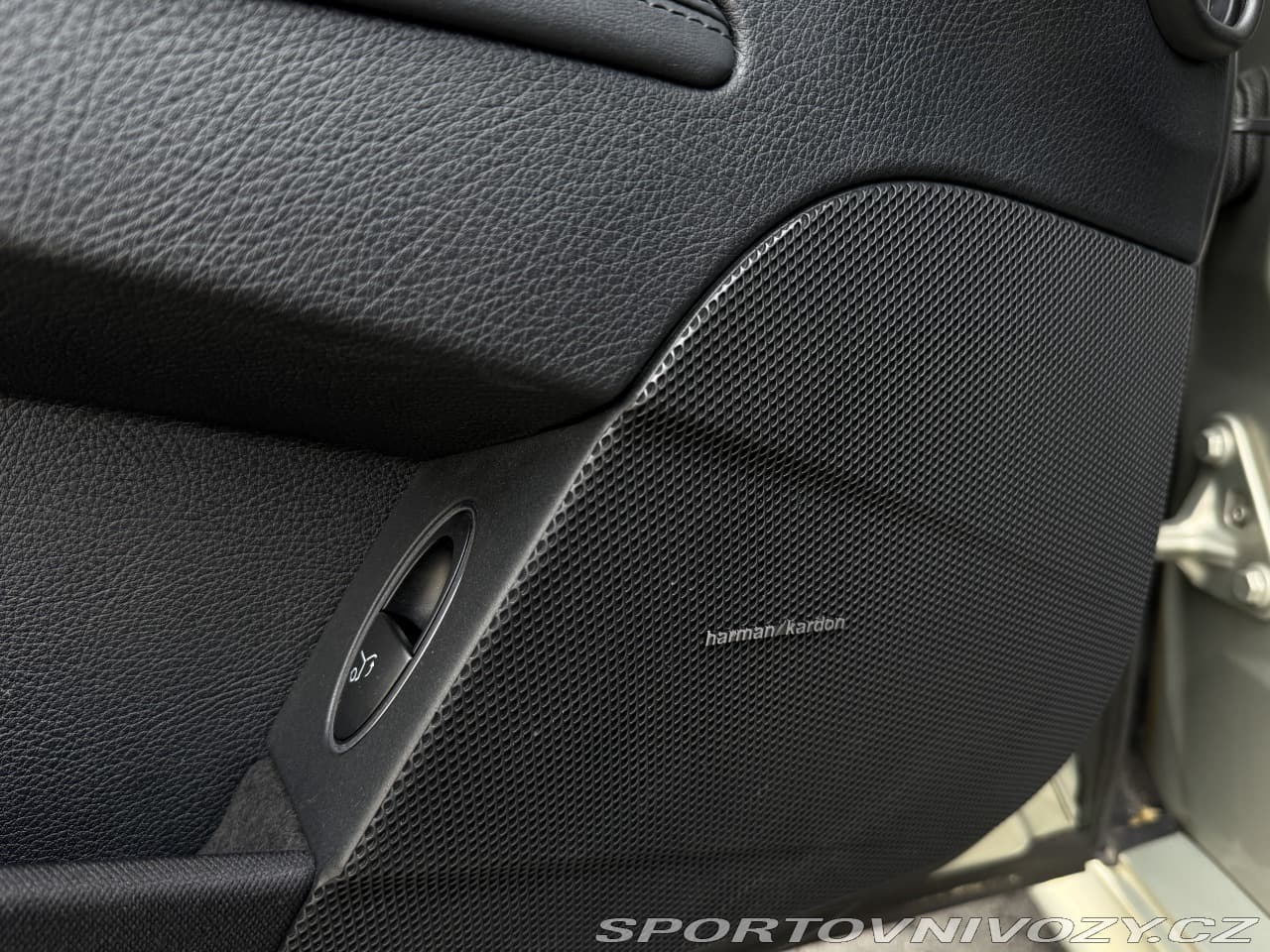 2009 Mercedes-Benz E-CLASS - 17