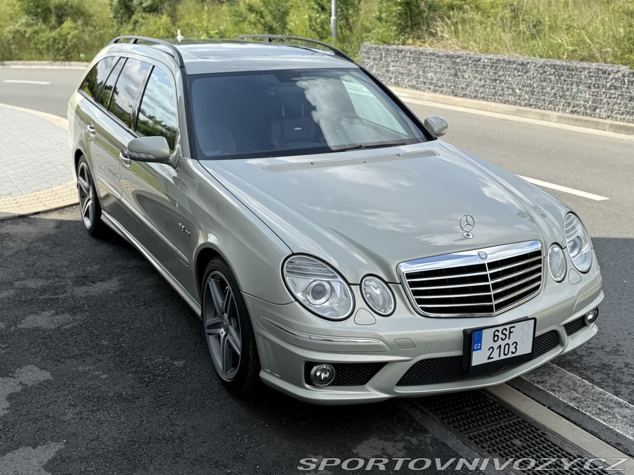 2009 Mercedes-Benz E-CLASS - 3