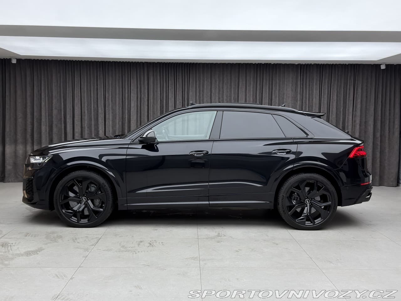 2021 Audi RS Q8 - 11