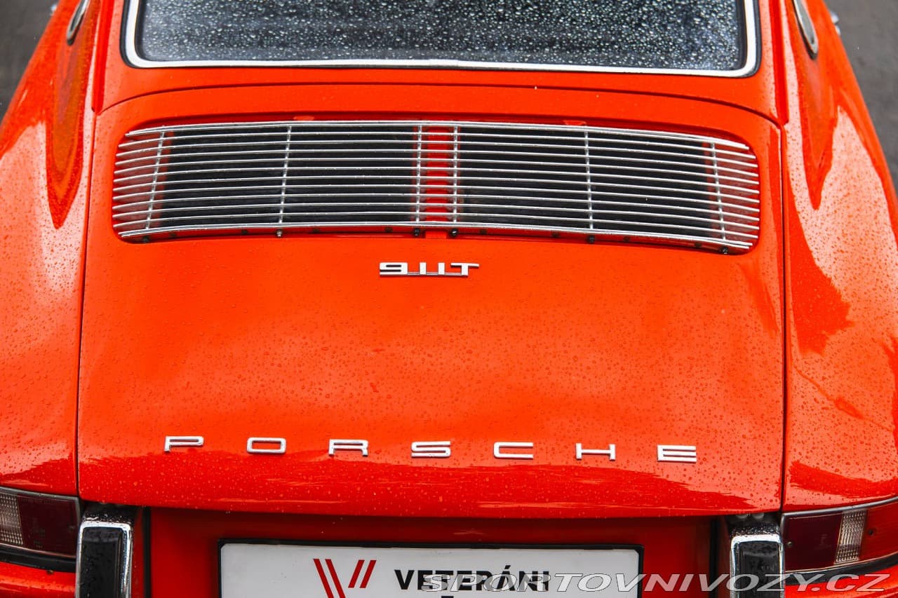 1968 Porsche 911 - 10