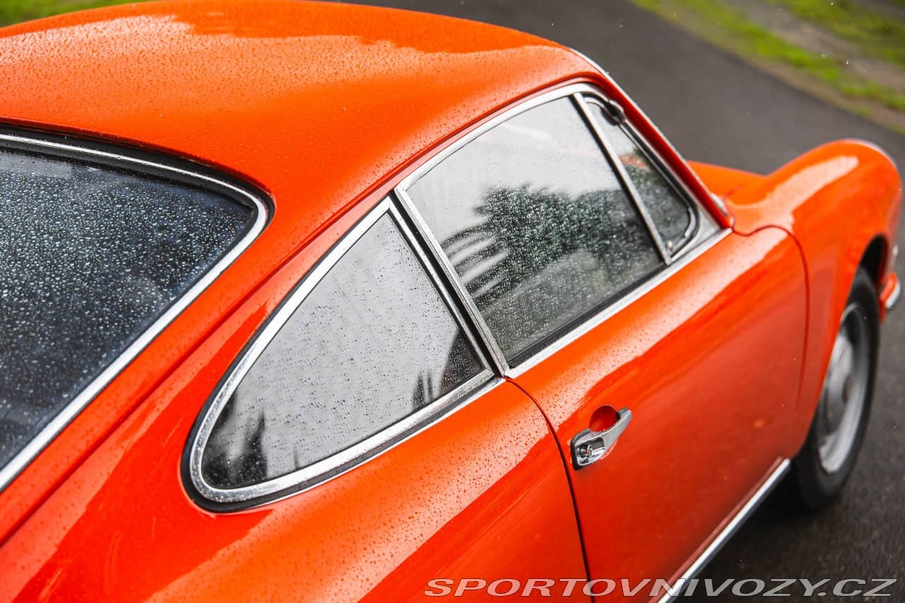 1968 Porsche 911 - 14