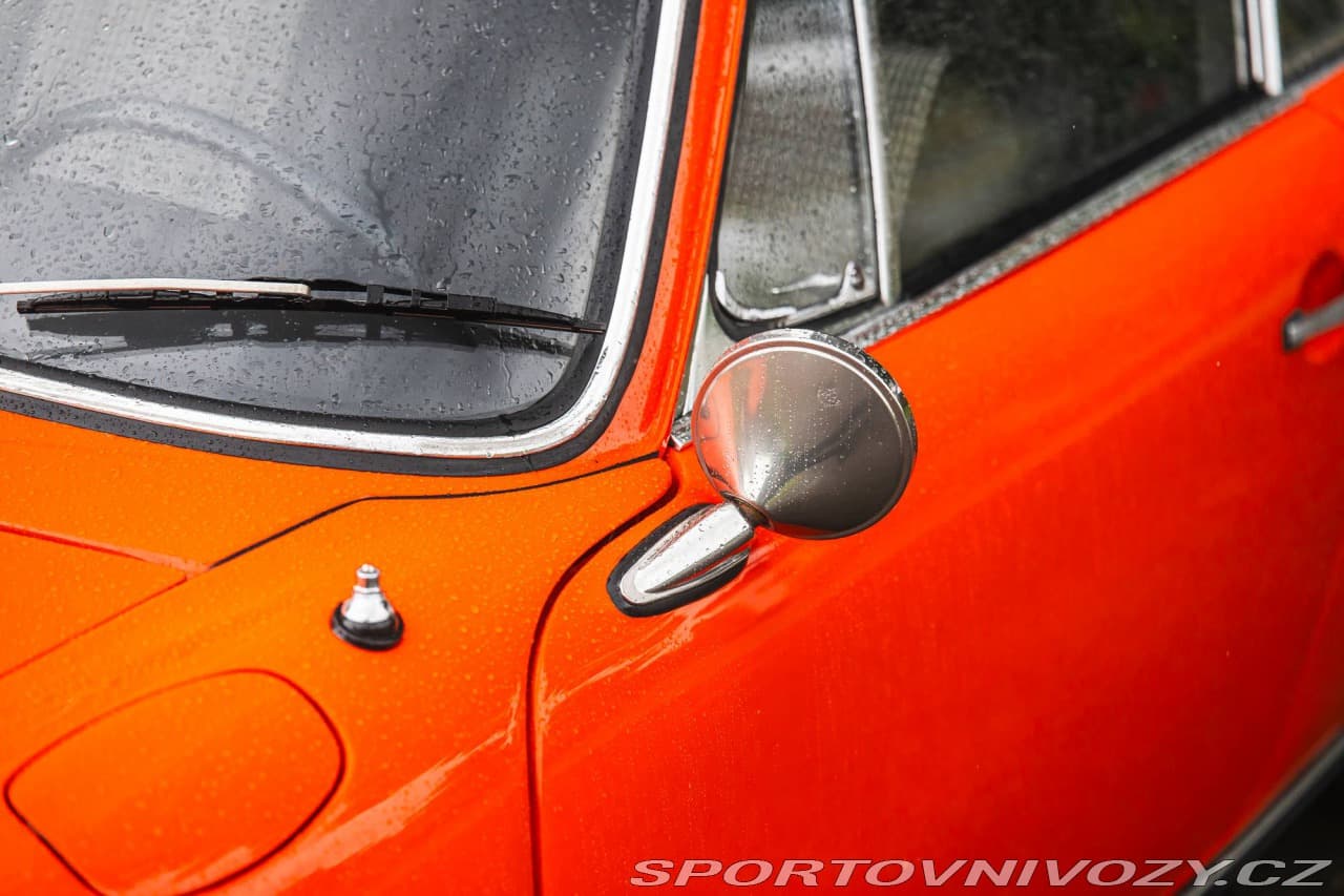 1968 Porsche 911 - 15