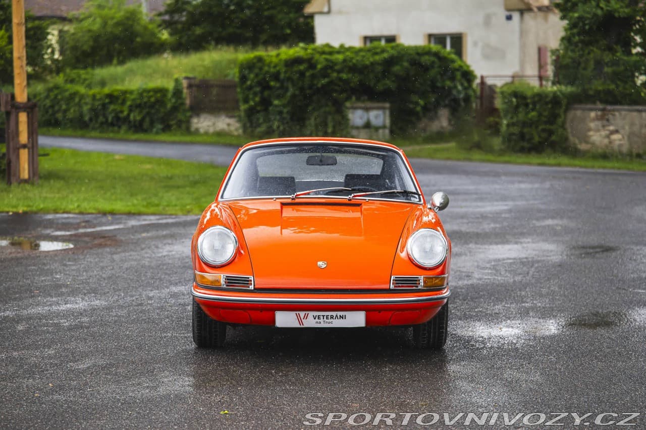 1968 Porsche 911 - 4