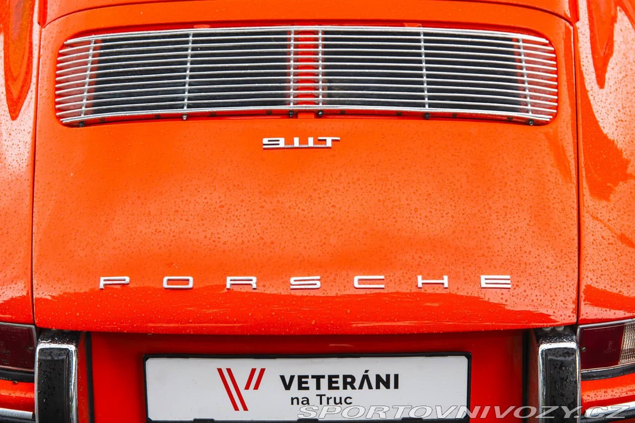 1968 Porsche 911 - 8