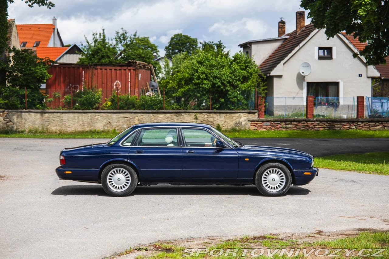 1998 Jaguar XJ - 4