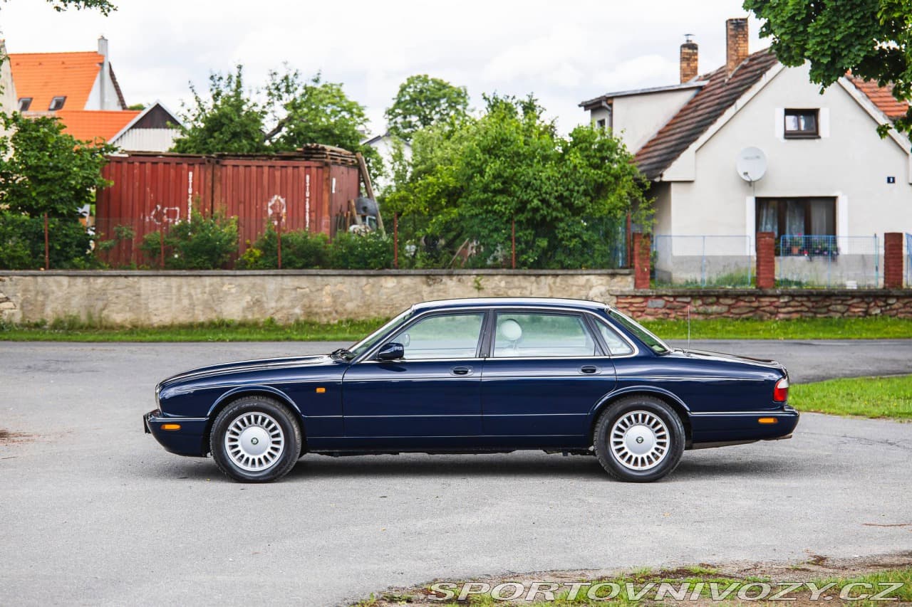 1998 Jaguar XJ - 5