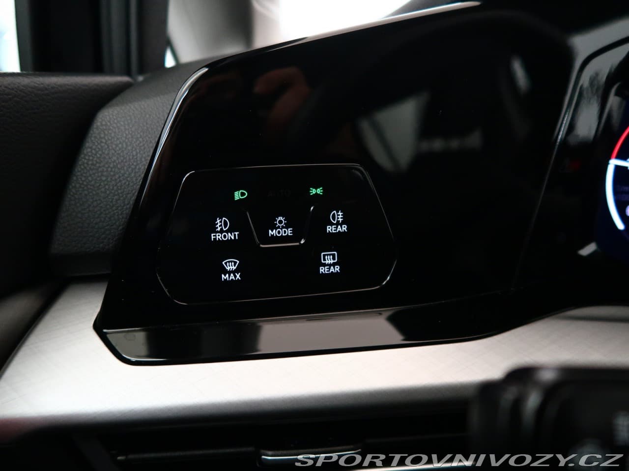 2022 Volkswagen GOLF - 18
