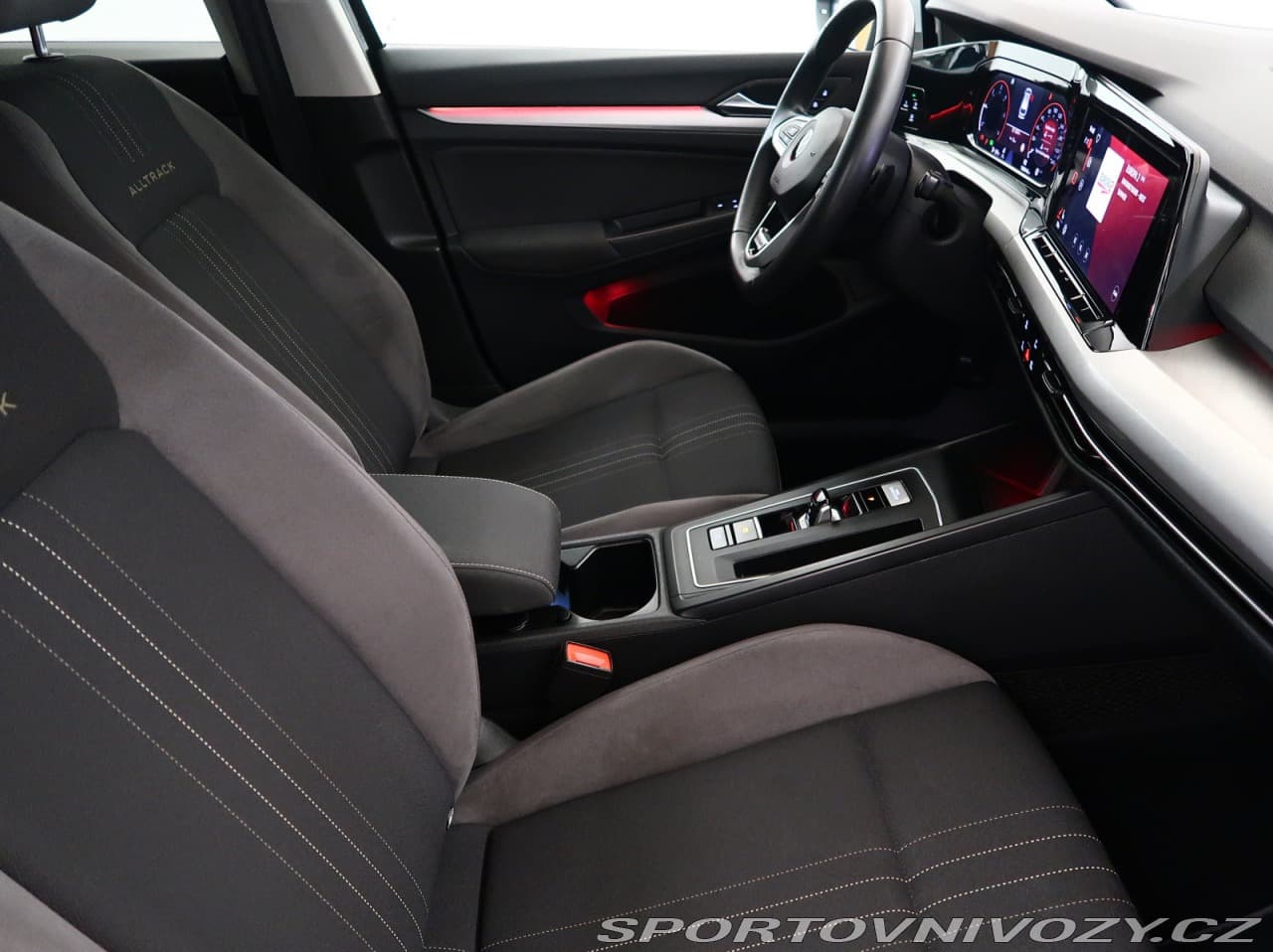 2022 Volkswagen GOLF - 9