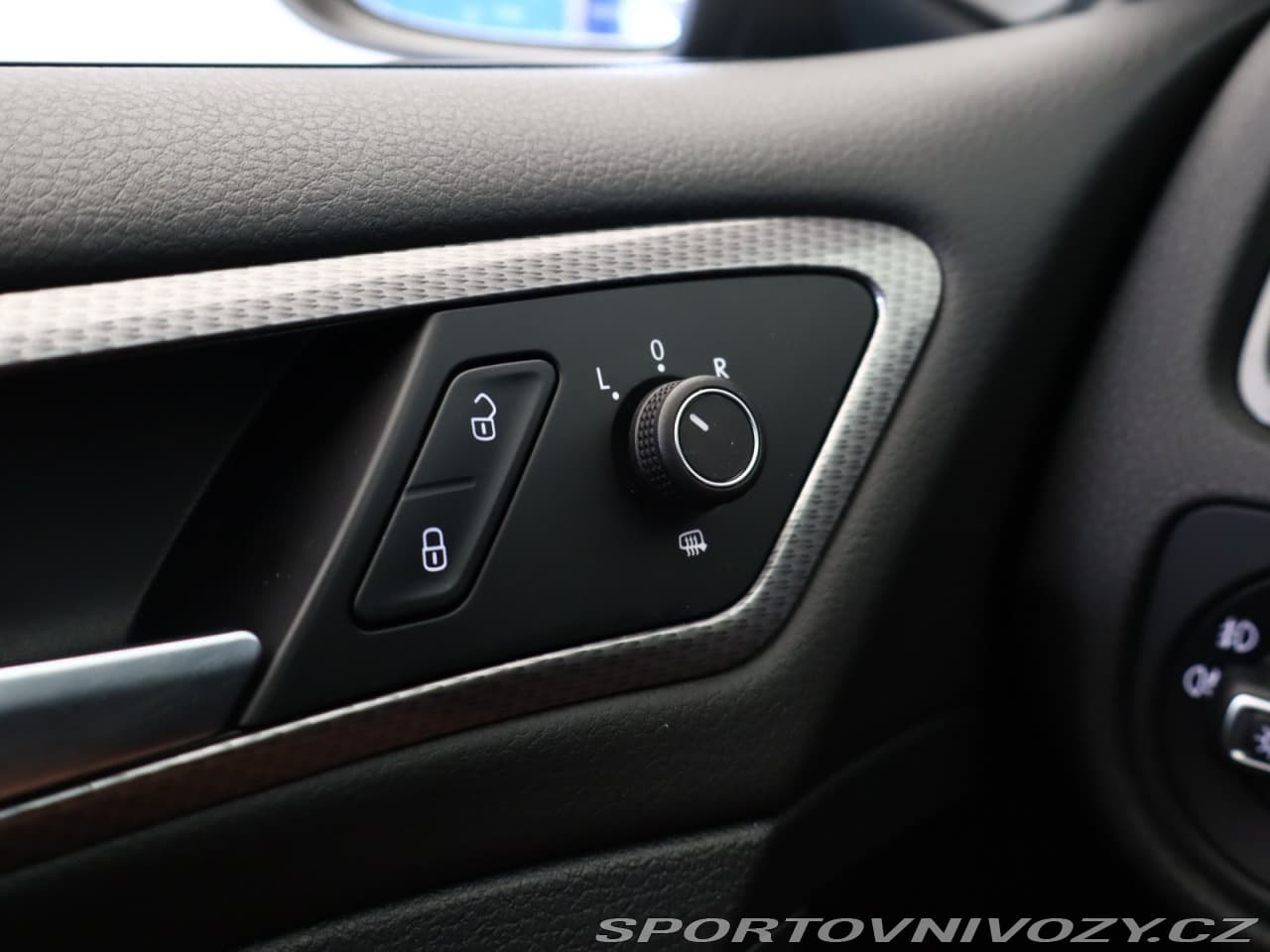 2018 Volkswagen GOLF - 19