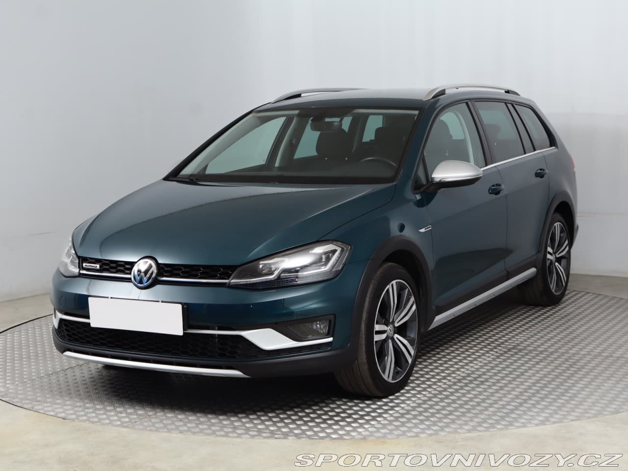 2018 Volkswagen GOLF - 2