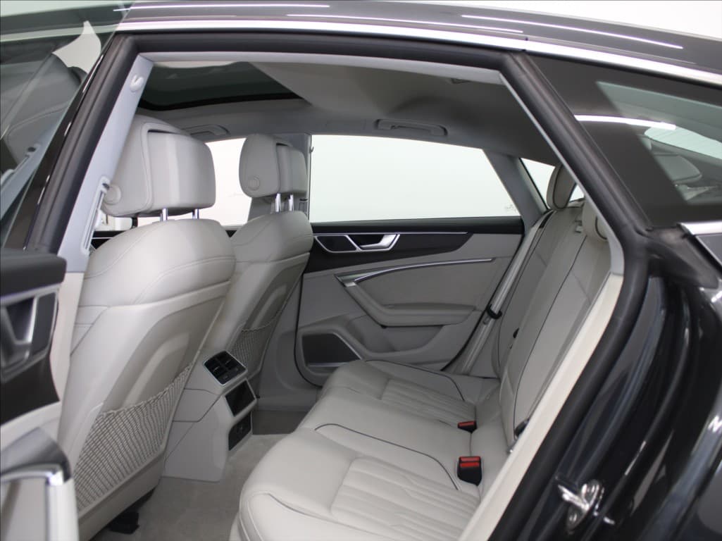 2022 Audi A7 - 8