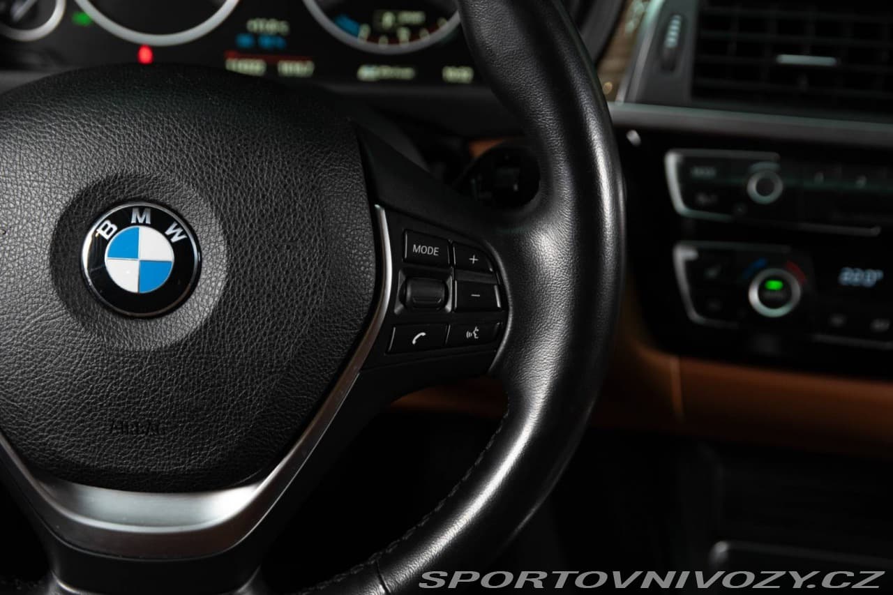 2018 BMW 3-SERIES - 15