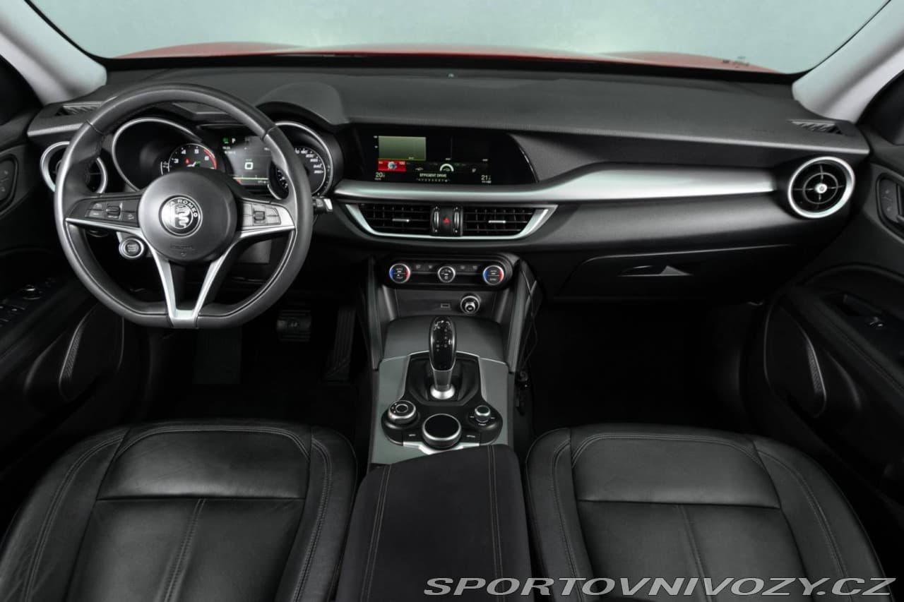 2017 Alfa Romeo STELVIO - 15
